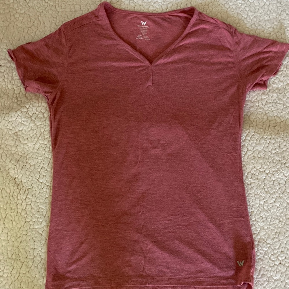 V neck tee
